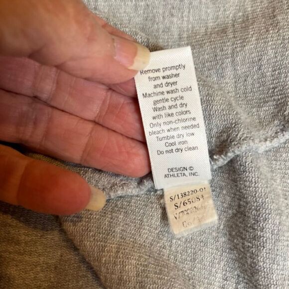 Athleta Idyllwild Long sleeve Crewneck Sweatshirt Grey #138220 Size Medium - Picture 6 of 8